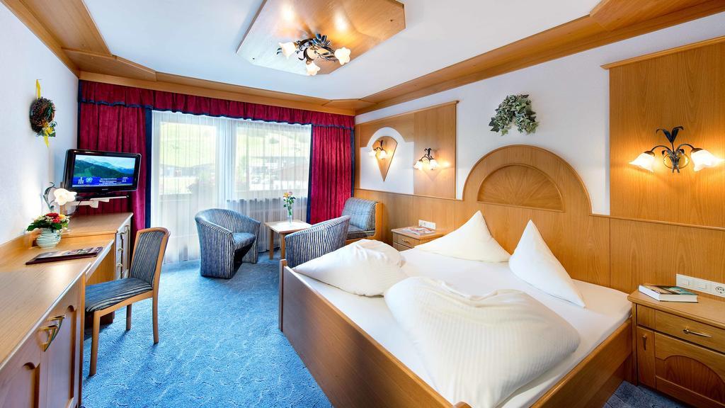 Hotel Bergland แลร์มอส ห้อง รูปภาพ